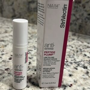 Strivectin Anti Wrinkle peptide plump serum